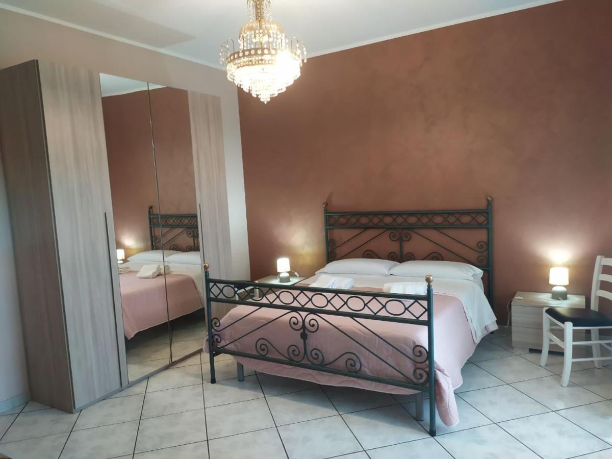 Grotta Del Monaco Bed and Breakfast Pedara Εξωτερικό φωτογραφία