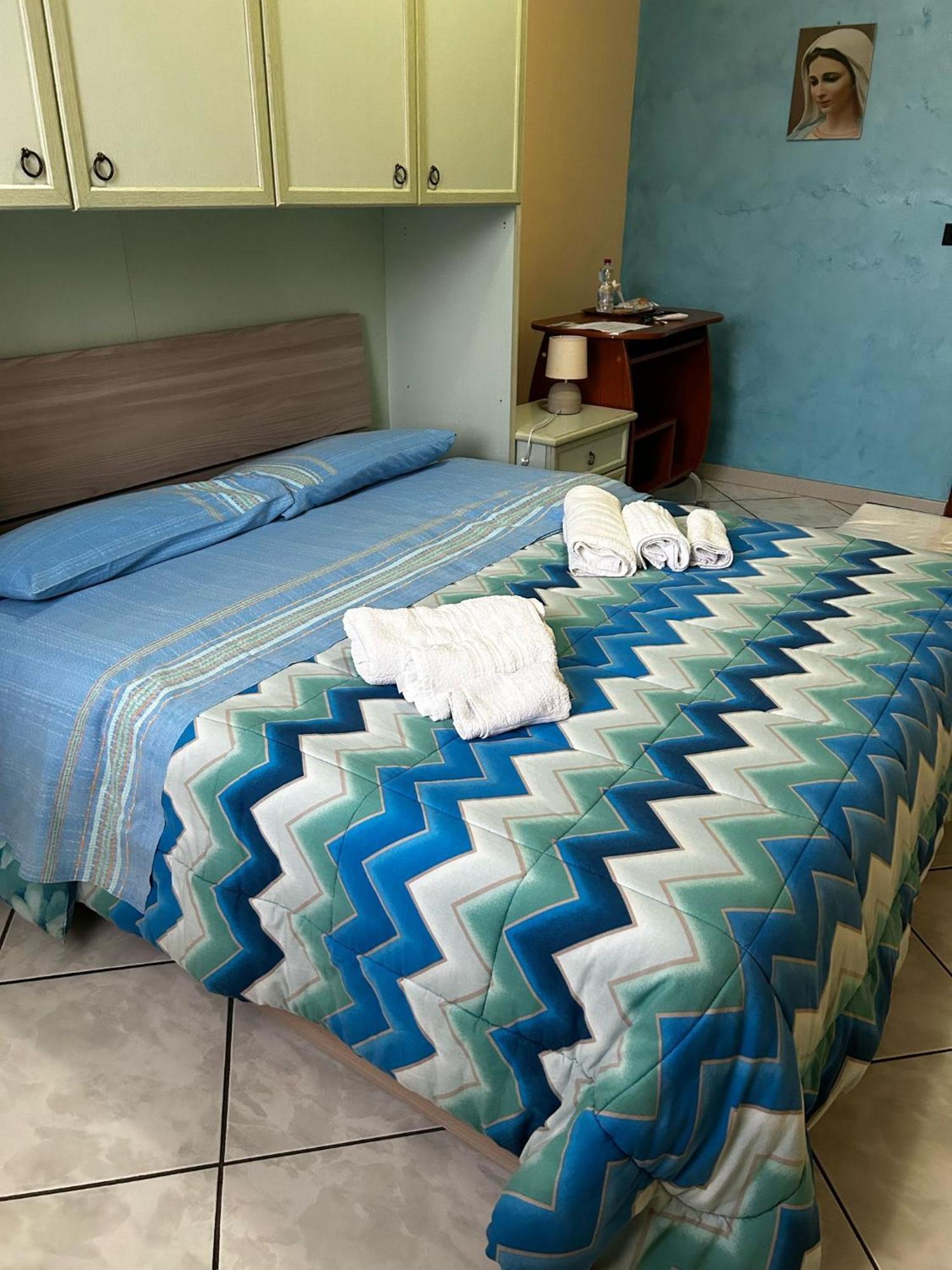 Grotta Del Monaco Bed and Breakfast Pedara Εξωτερικό φωτογραφία